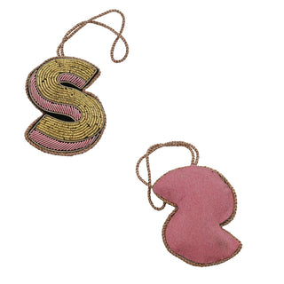 Suspension alphabet : Lettre S